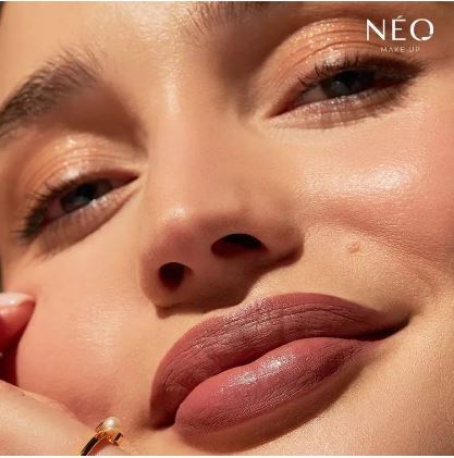 Lip Color Oil - 02 ROSE NUDE